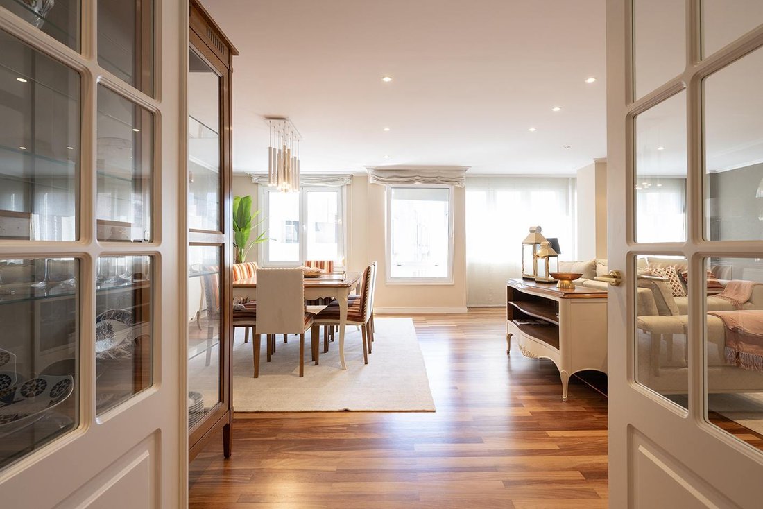 Apartment in Santiago de Compostela (District), Santiago de Compostela, Spain 1 - 18033858