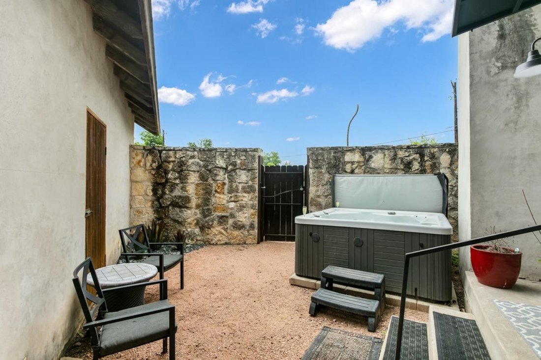House in Fredericksburg, Texas, United States 4 - 18034311