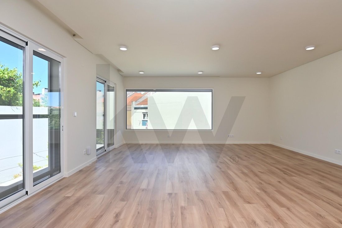 Apartment in Sao Vicente, Lisbon, Portugal 5 - 18034174