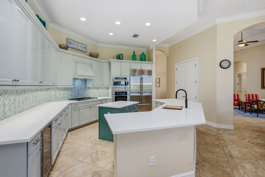 House in Naples, Florida, United States 3 - 18034676