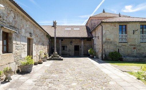 Maisons de campagne à Boiro, Galice, Espagne 1