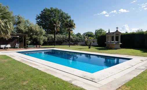 Villa in San Cibrao das Vinas, Galicien, Spanien 1