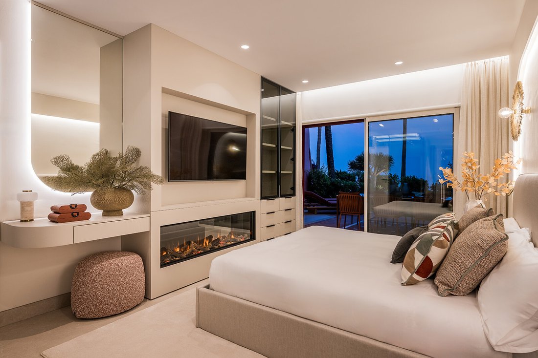 Apartment in Gualdalmansa, Estepona, Andalusia 3 - 18034085