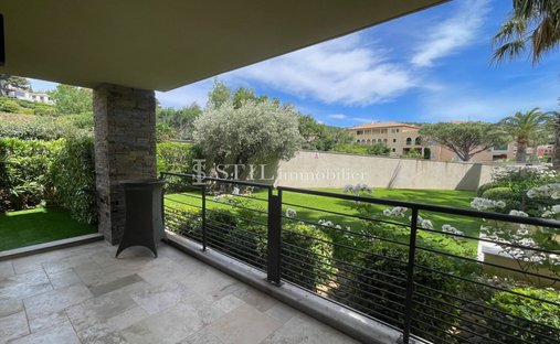 Apartment in Les Issambres, Roquebrune-sur-Argens, France 1