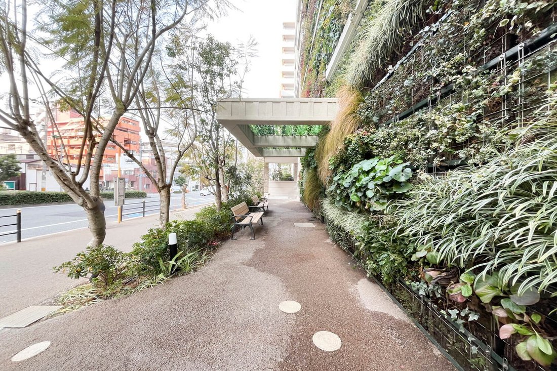 Condo in Osaka, Osaka, Japan 5 - 18034098