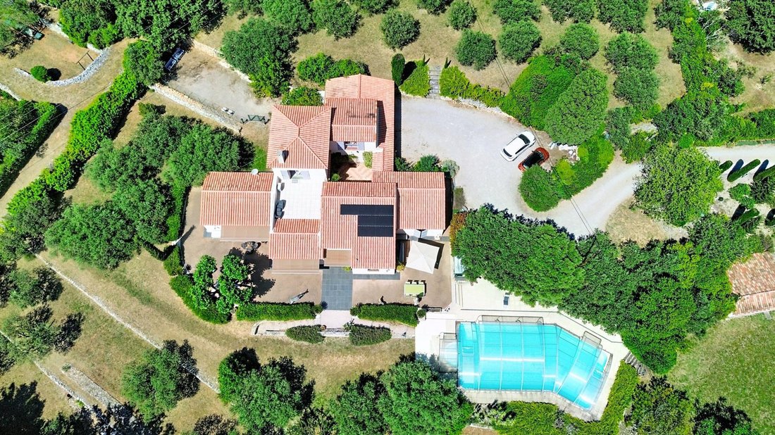 House in Est, Lorgues, France 2 - 18035689
