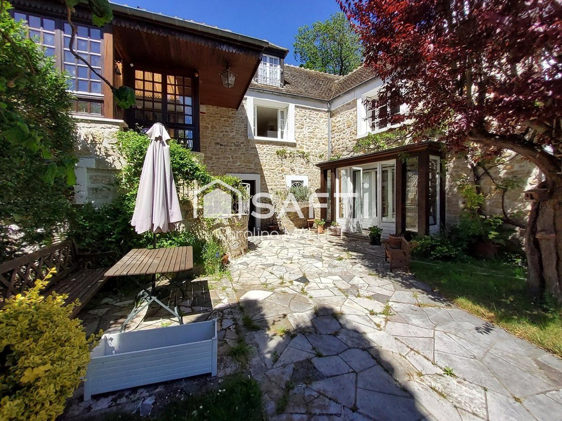 House in Seraincourt, Ile-de-France, France 2 - 18035704