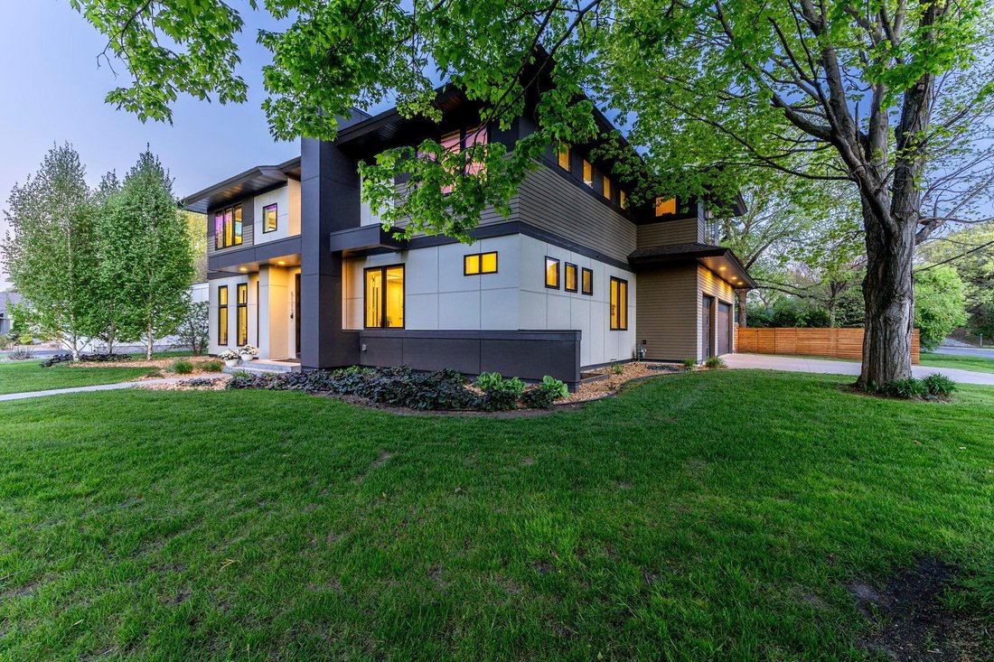 House in Edina, Minnesota, United States 2 - 18034766
