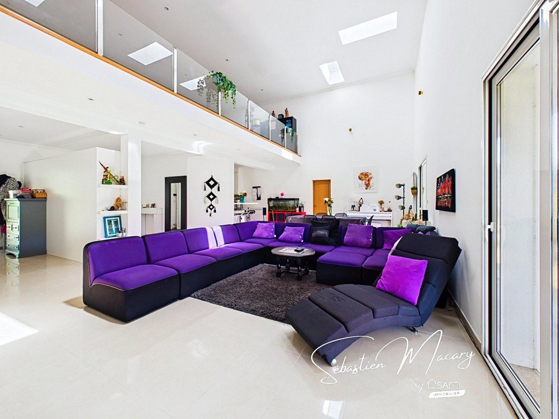 House in Centre Bourg, Le Taillan-Médoc, France 4 - 18035707