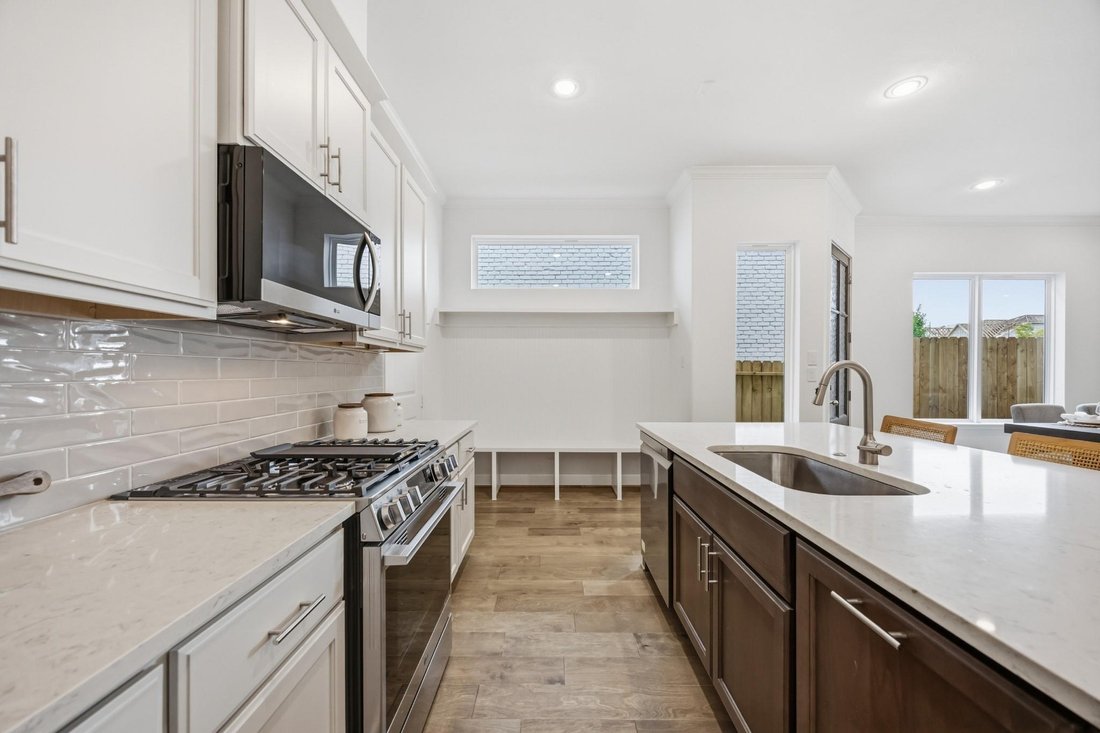 House in Houston, Texas, United States 3 - 18033526
