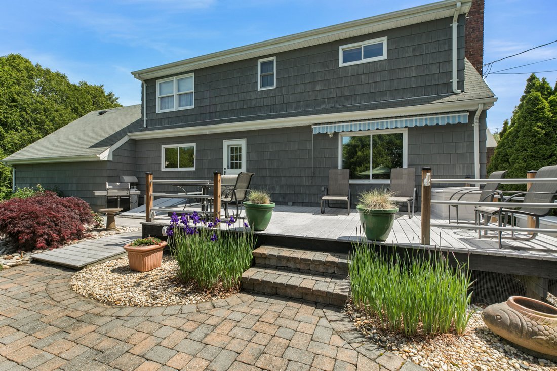 House in Greenport West, New York, United States 2 - 18034266