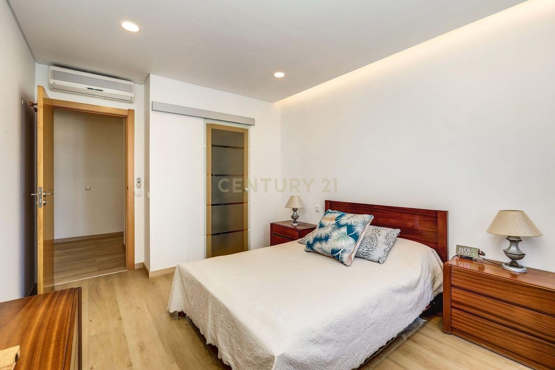 Apartment in Venteira, Lisbon, Portugal 3 - 18034200
