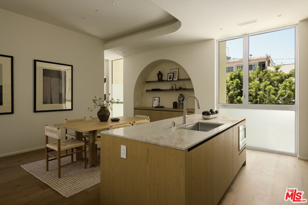 House in Los Angeles, California, United States 2 - 18034914