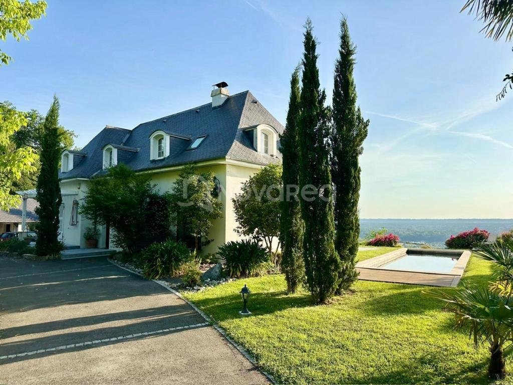 House in Pau, Nouvelle-Aquitaine, France 1 - 17471493