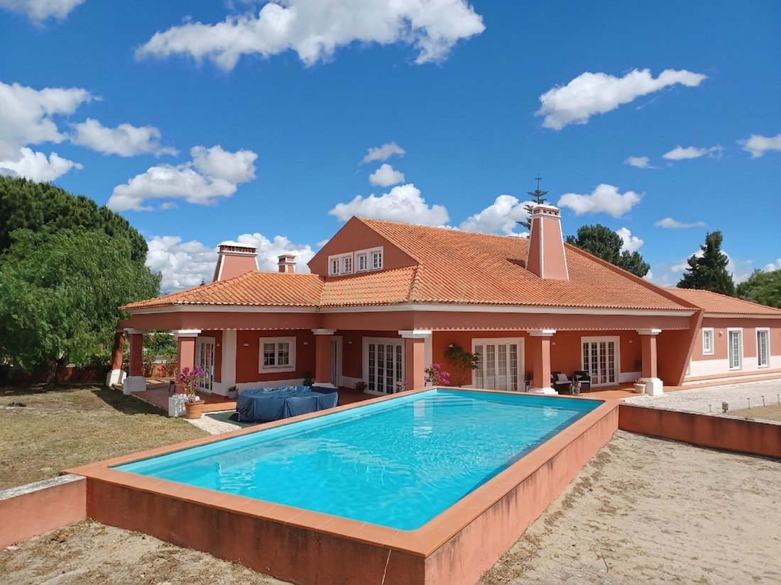 Villa in Vale da Pedra, Santarem District, Portugal 2 - 18034172