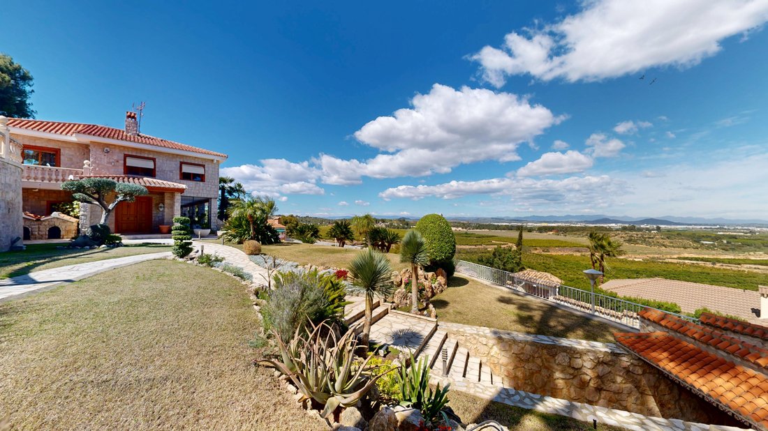 House in Chiva, Valencian Community, Spain 1 - 17862218