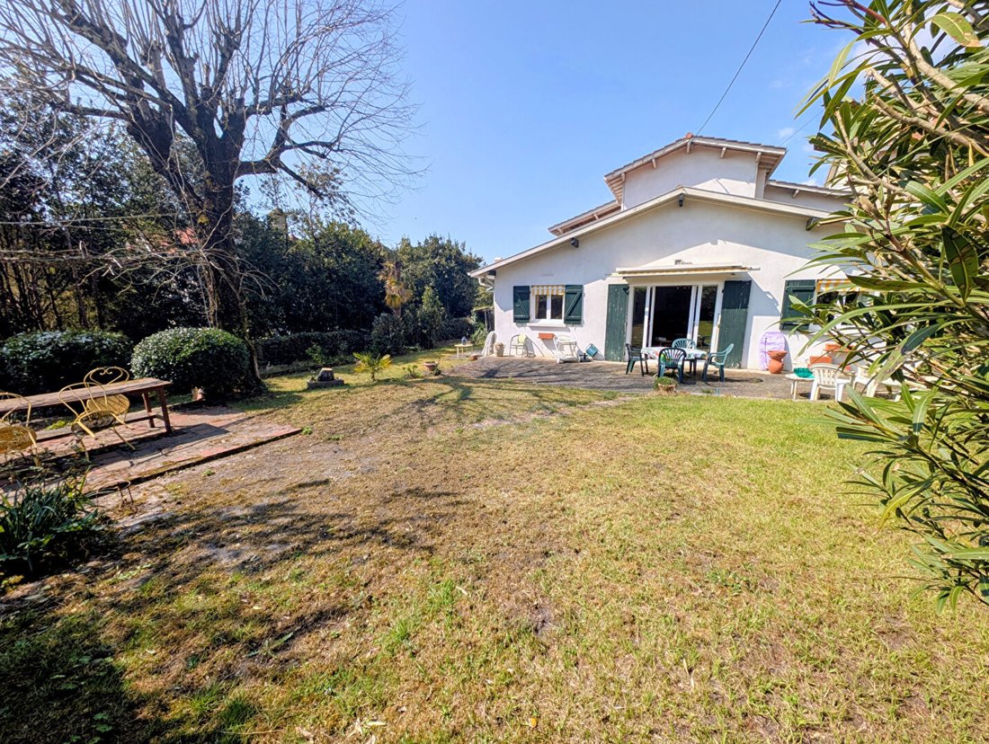 Villa in Pereire-Ville-d'Hiver, Arcachon, France 2 - 18034690