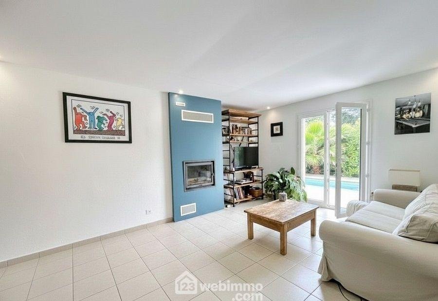 House in Nartelle-Noyer-Bellevue-bd des Sardinaux, Sainte-Maxime, France 3 - 18034705
