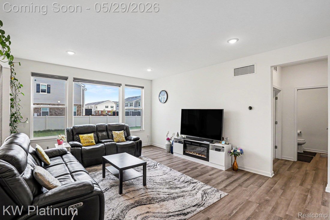 House in Troy, Michigan, United States 5 - 18034751