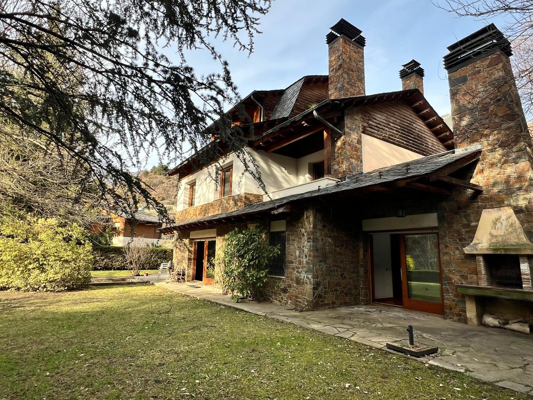 House in Sant Julià de Lòria, Sant Julià de Lòria, Andorra 1 - 17217924