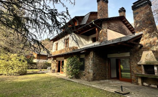 Casa a Sant Julià de Lòria, Parrocchia di Sant Julià de Lòria, Andorra 1