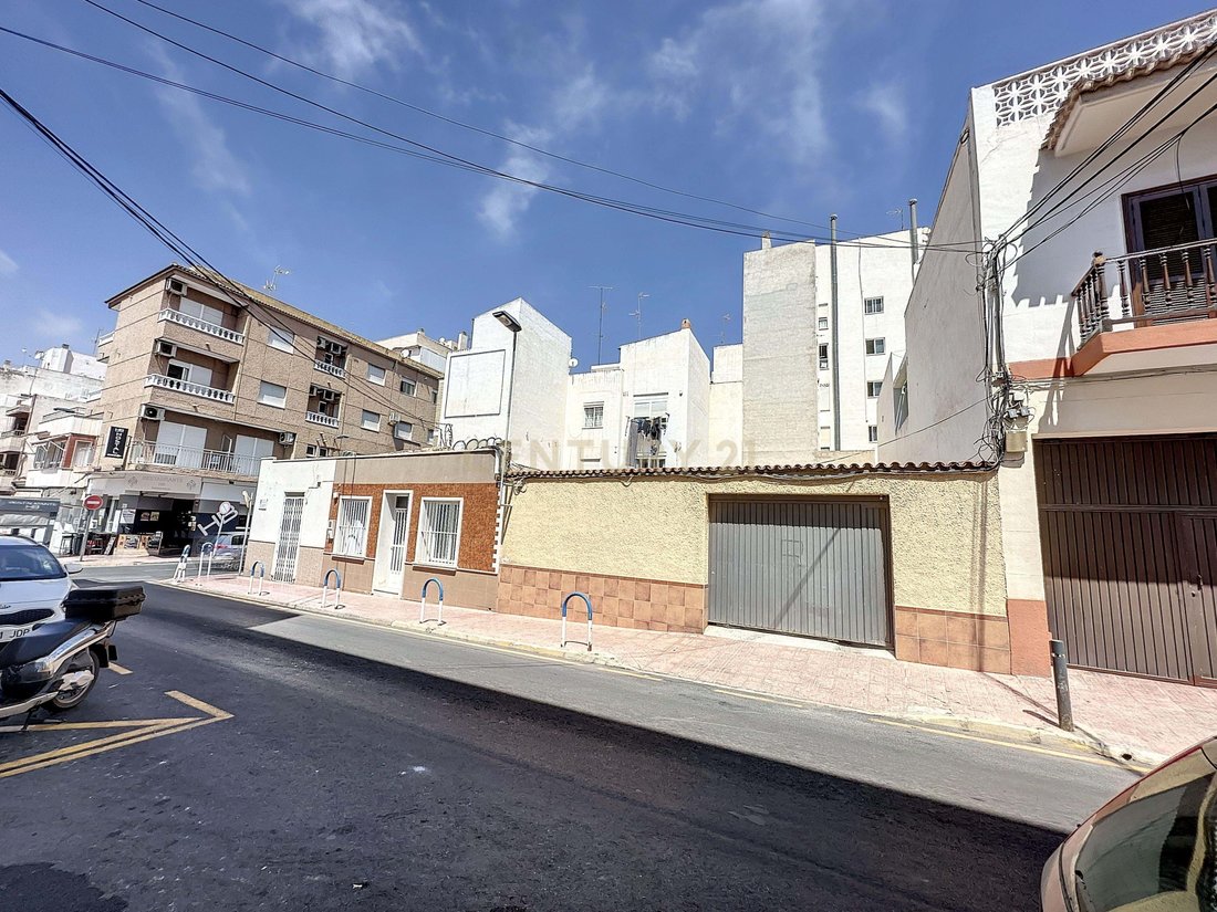 House in Torrevieja, Valencian Community, Spain 3 - 18034177