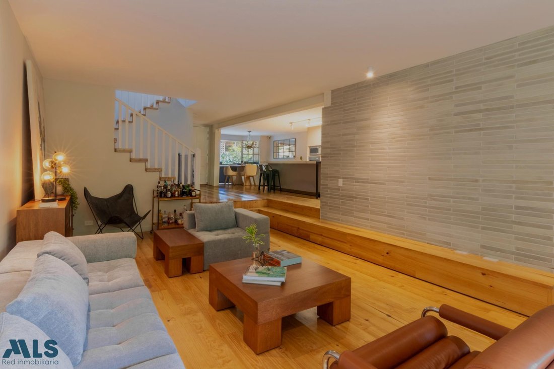 House in Medellín, Antioquia, Colombia 5 - 18033814
