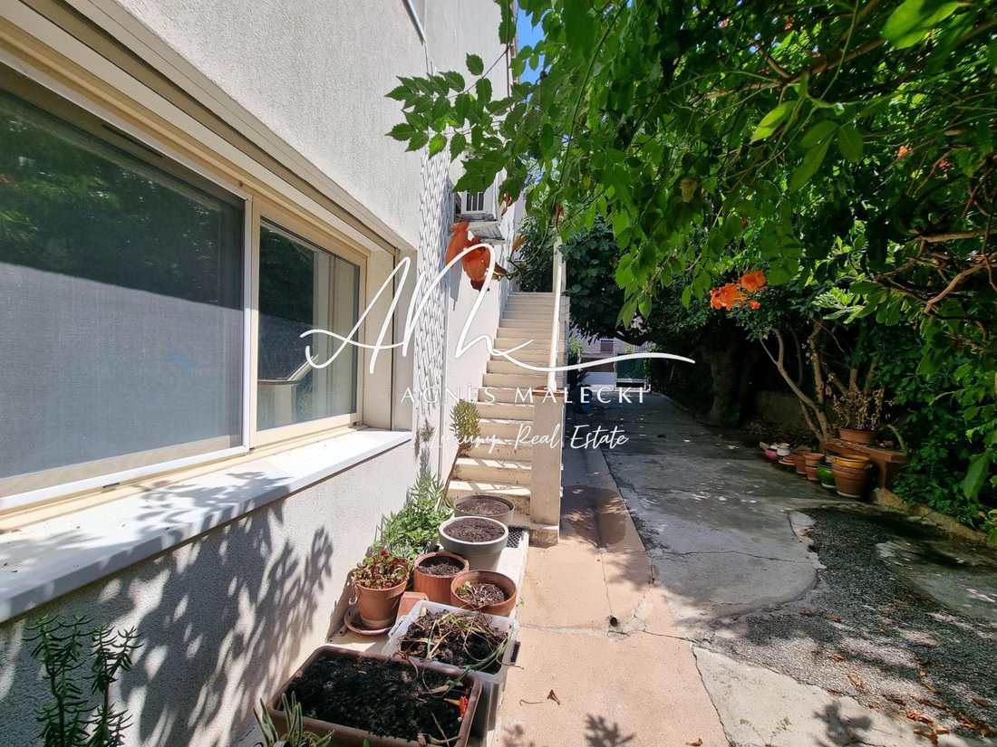 Villa in Nord, Cavalaire-sur-Mer, France 5 - 16064786