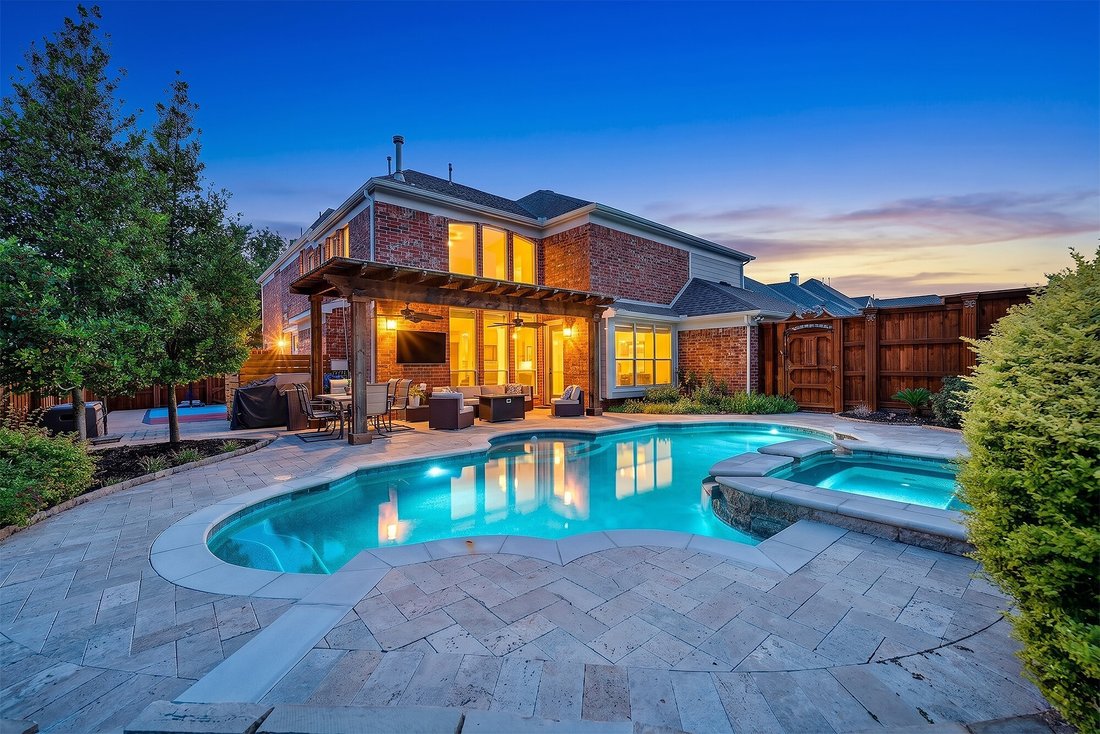House in Frisco, Texas, United States 3 - 18034869