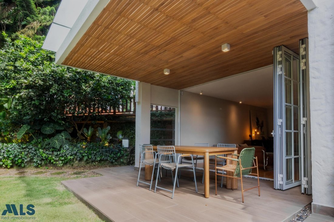 House in Medellín, Antioquia, Colombia 1 - 18033814