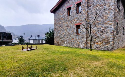 House in La Massana, La Massana, Andorra 1