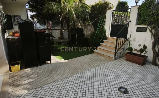 Villa in Parede, Lissabon, Portugal 1