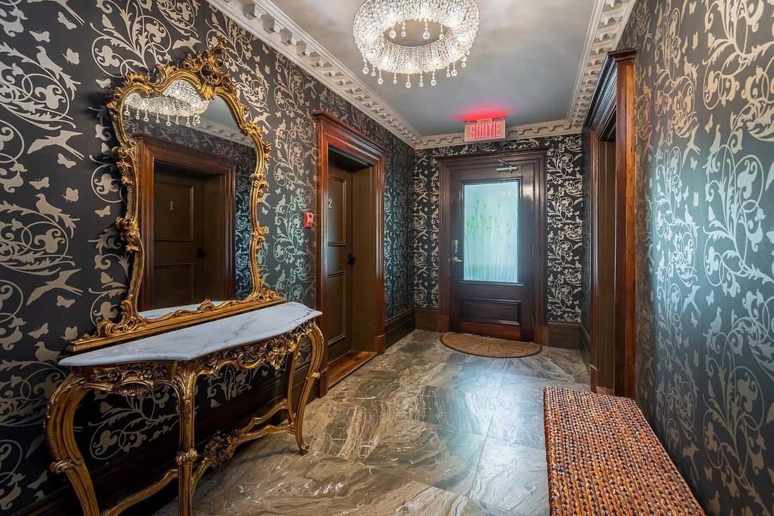 Condo in Quebec City, Quebec, Canada 4 - 18035335