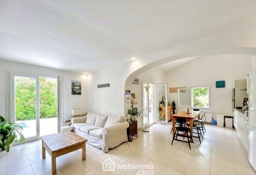 House in Nartelle-Noyer-Bellevue-bd des Sardinaux, Sainte-Maxime, France 2 - 18034705