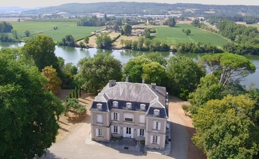 Chateau in Villeneuve-sur-Lot, Nouvelle-Aquitaine, Frankreich 1