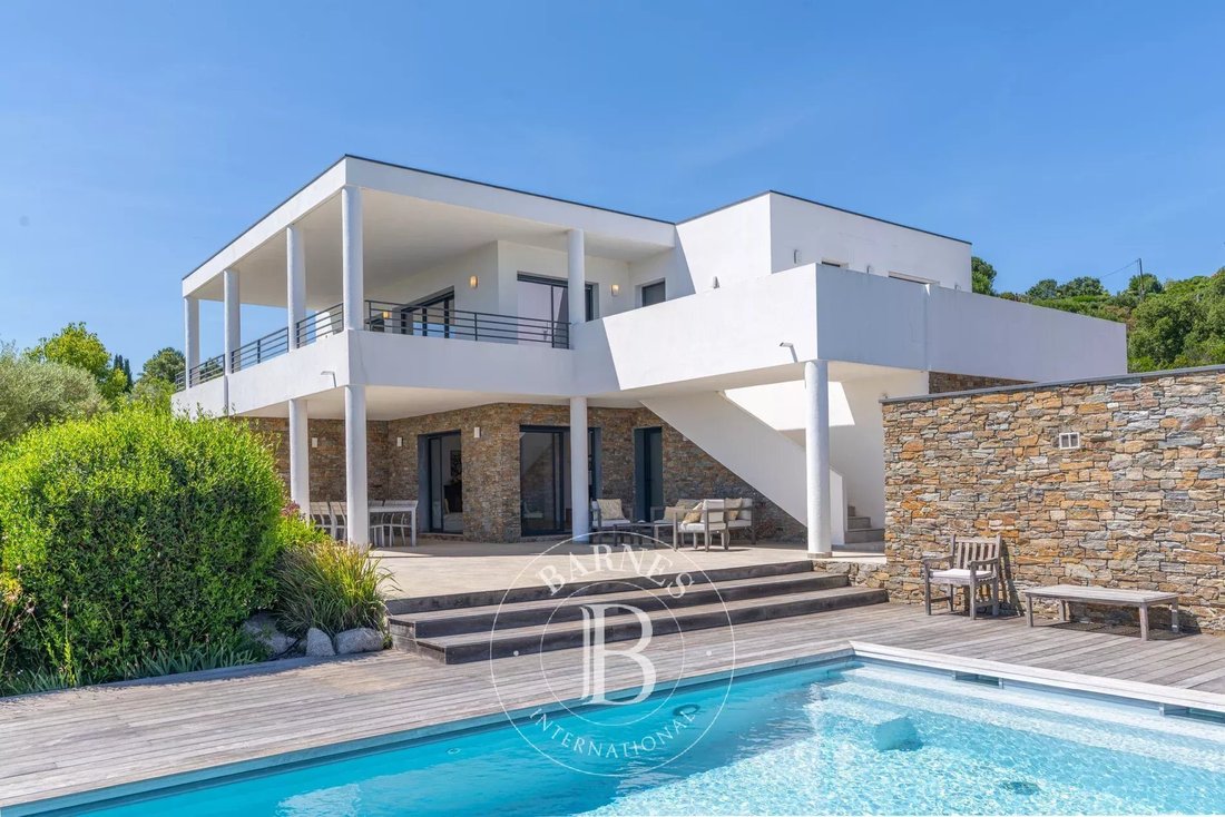 Villa in Zonza, Corsica, France 4 - 18047349