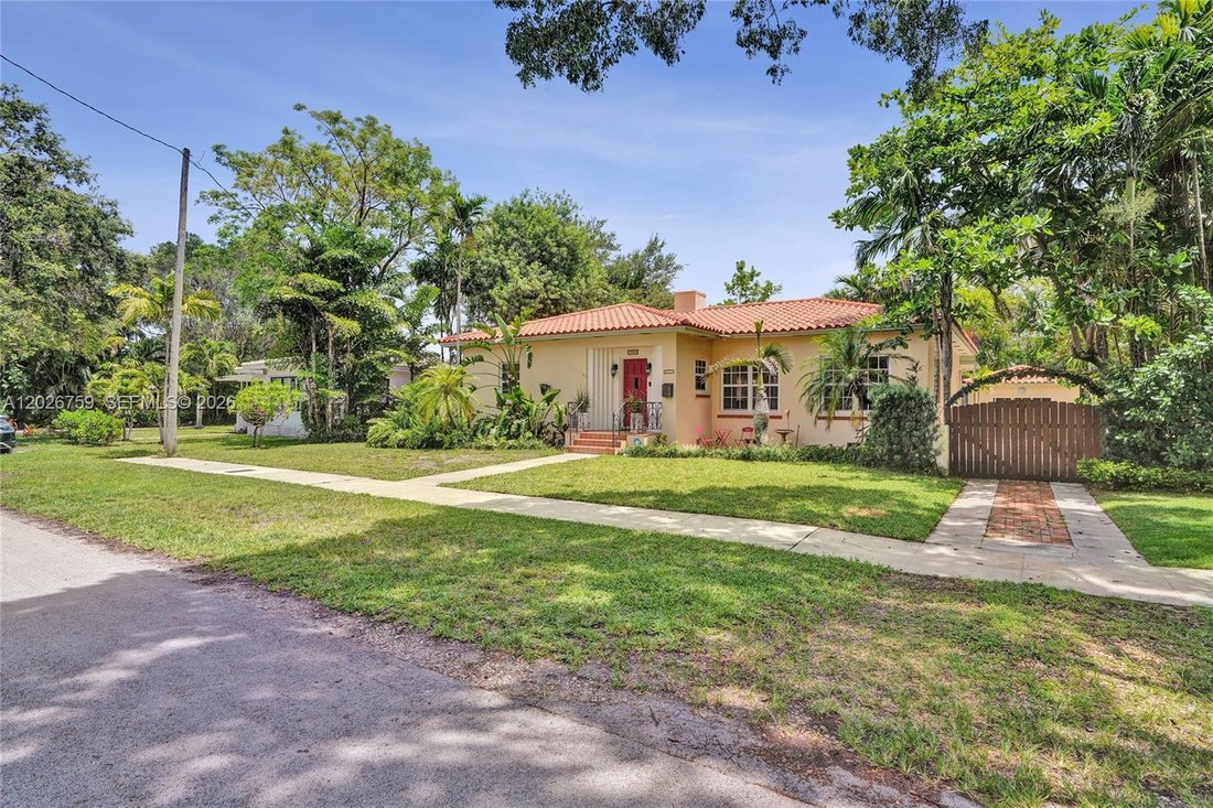 House in Miami, Florida, United States 1 - 18046721
