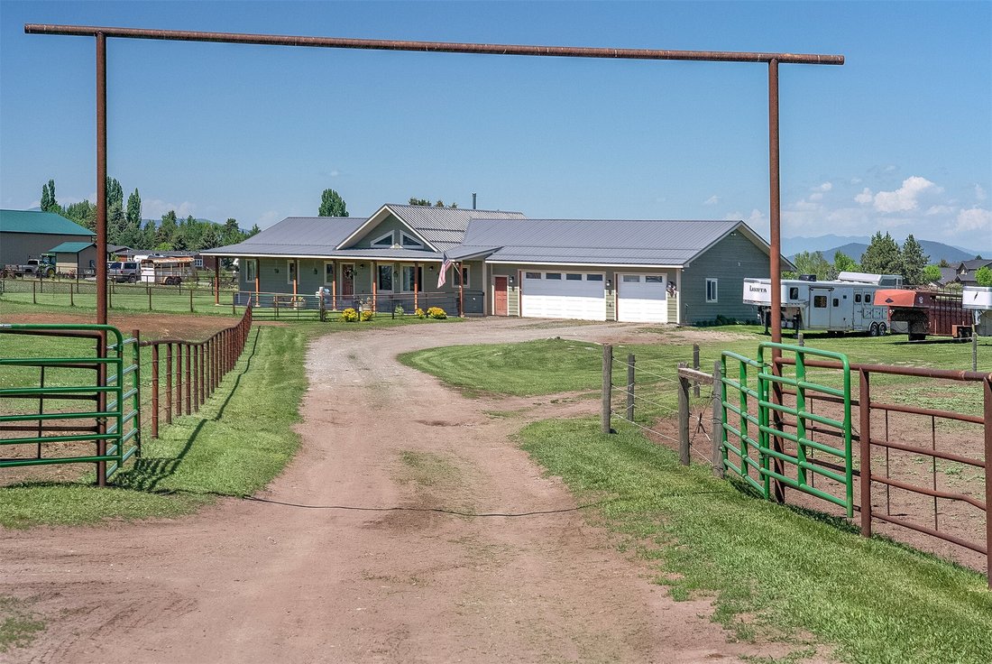 House in Kalispell, Montana, United States 2 - 17070959
