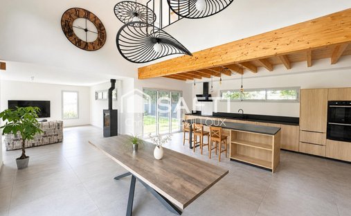 Maison à Fressines, Nouvelle-Aquitaine, France 1