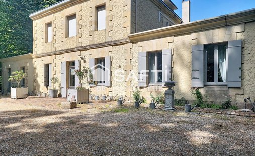 House in Barsac, Nouvelle-Aquitaine, France 1