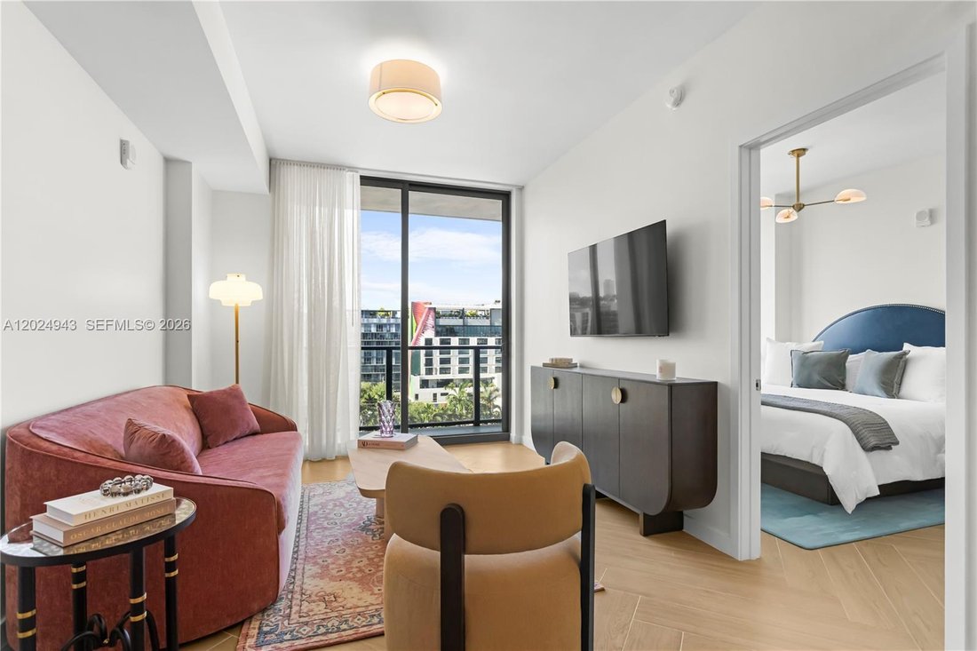 Condo in Miami, Florida, United States 1 - 18051054
