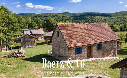 Jezerce, Lika-Senj County, Croatia 1