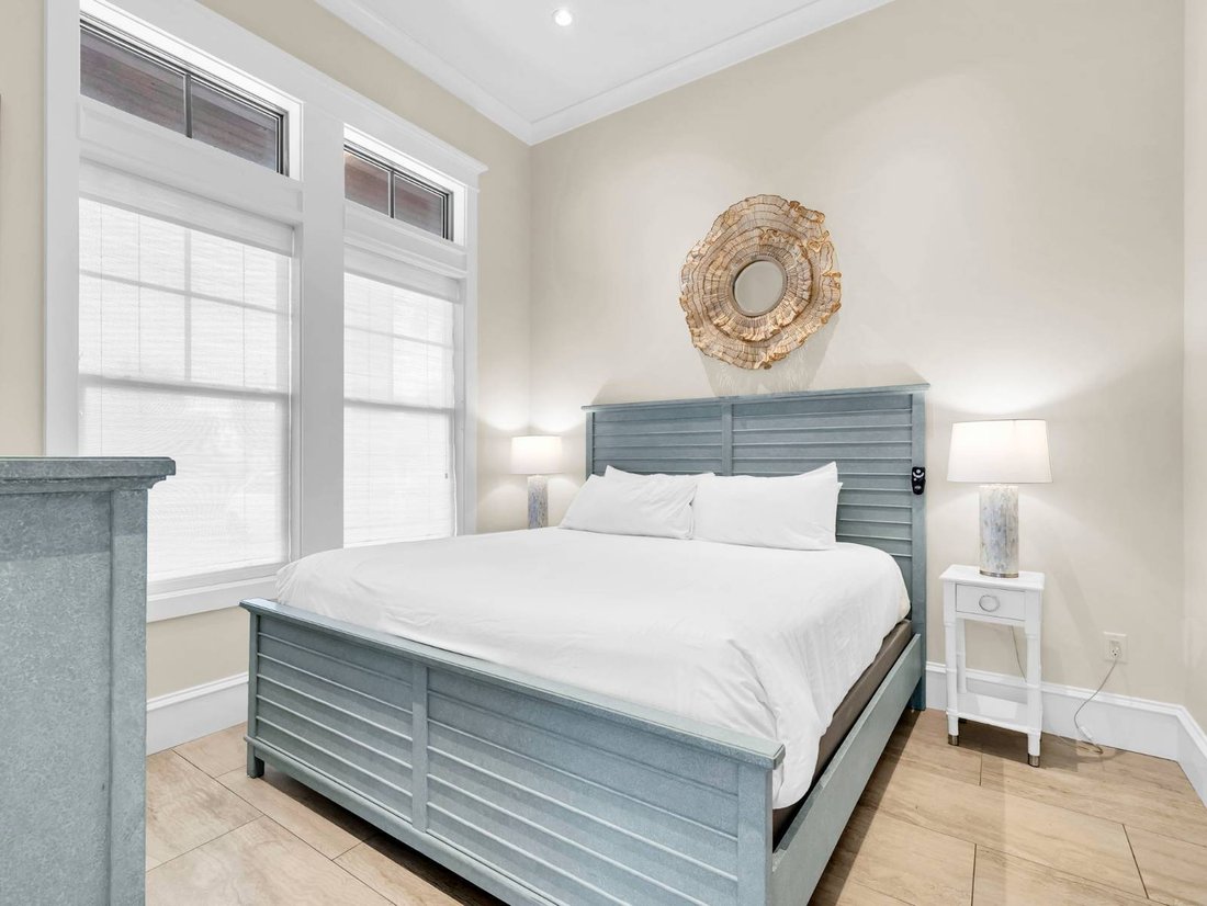 House in Destin, Florida, United States 3 - 18036072