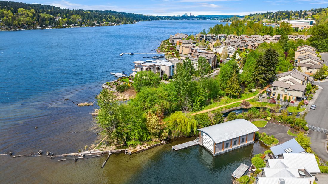 Condo in Newcastle, Washington, United States 1 - 18035599