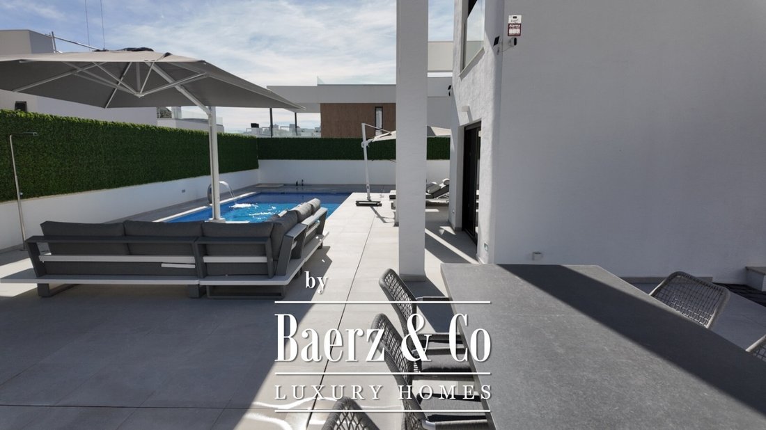 Villa in Finestrat, Valencian Community, Spain 5 - 16780733
