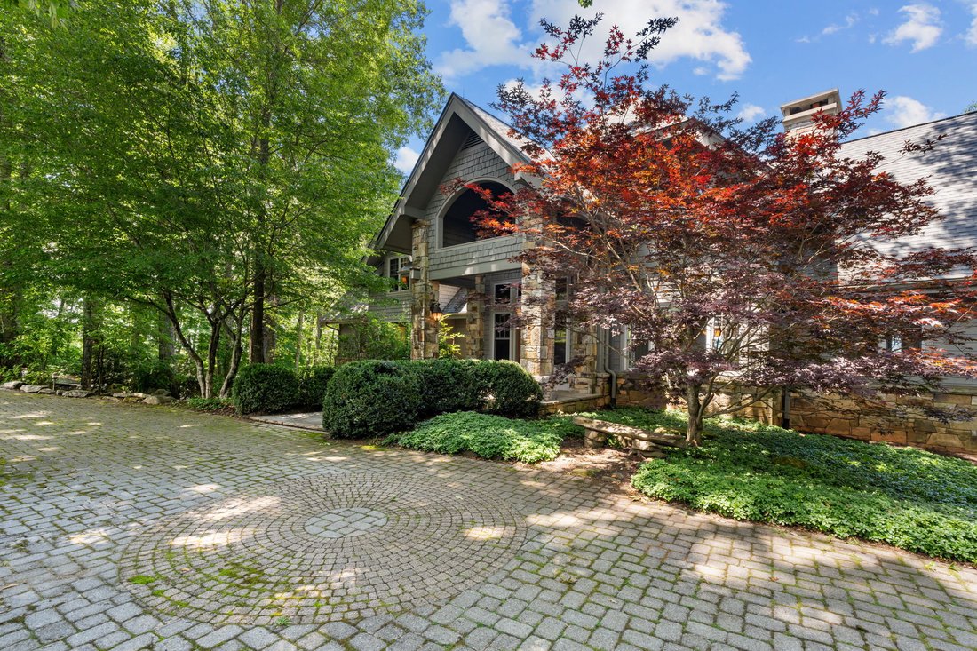 House in Highlands, North Carolina, United States 2 - 18039864
