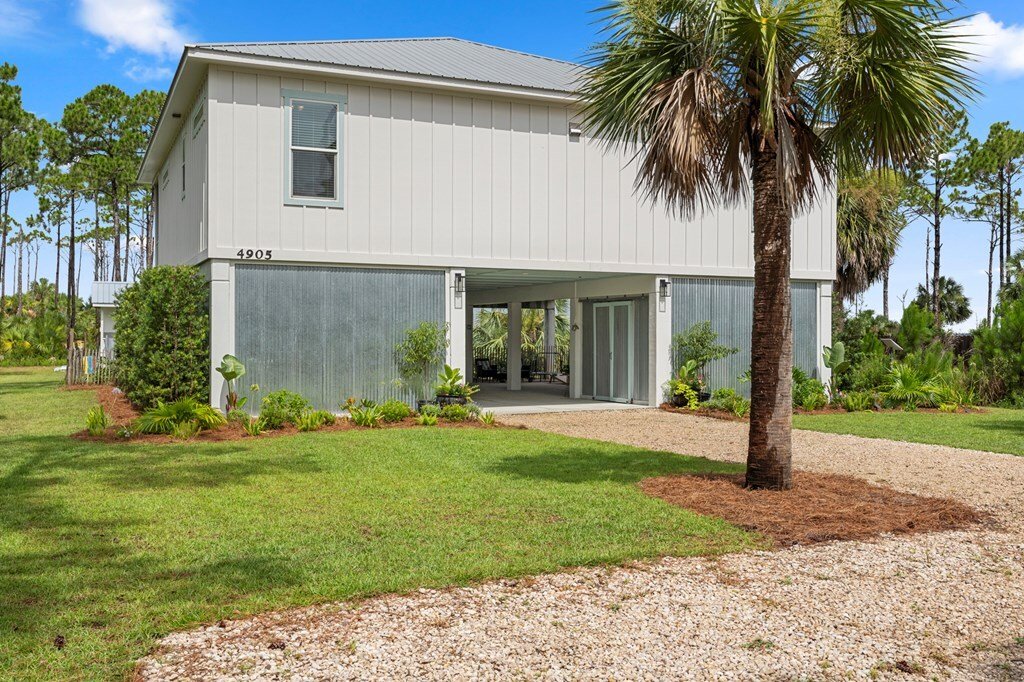 House in Port St. Joe, Florida, United States 4 - 18036052