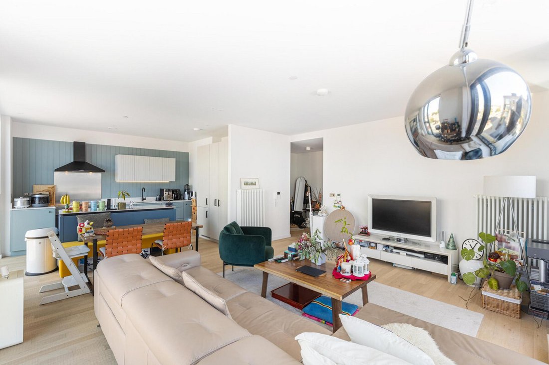 Apartment in Brentford, Hounslow, England 2 - 18044637