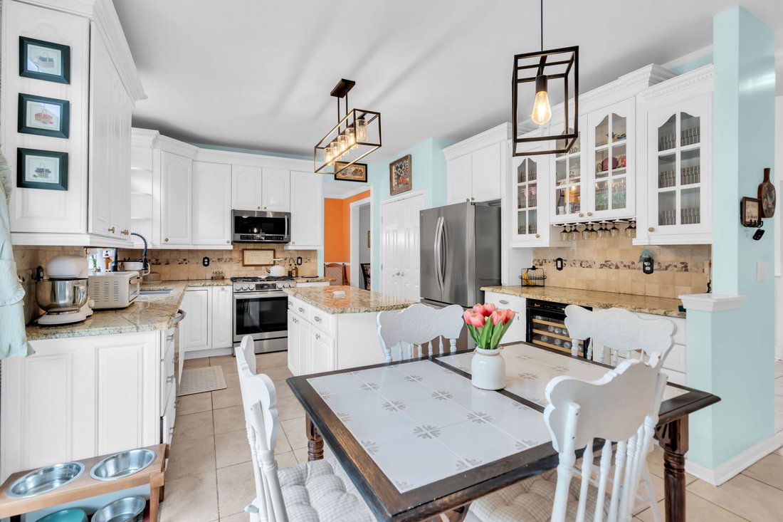 House in Ocean Township, New Jersey, United States 4 - 18039860