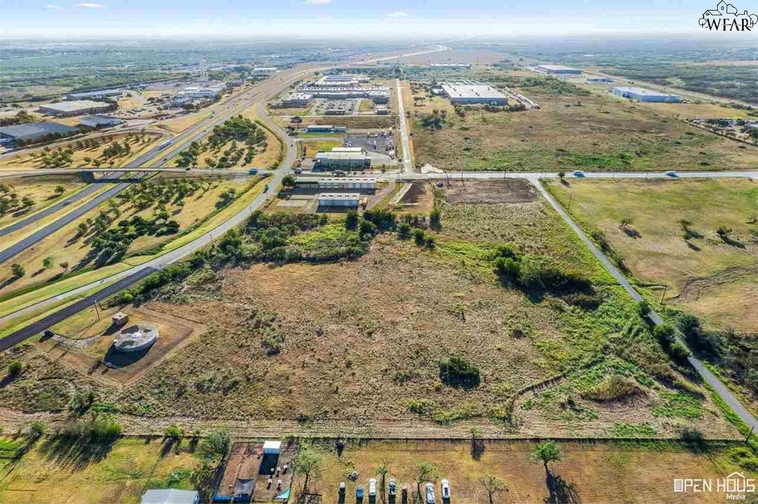 Land in Wichita Falls, Texas, United States 2 - 18038947